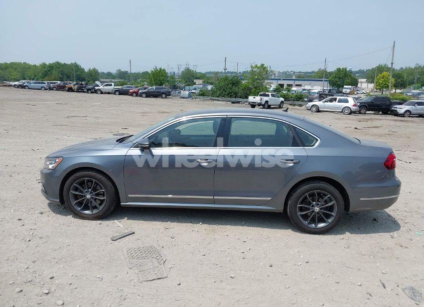 Photo 14 of 2017 Volkswagen Passat 1.8T S (VIN 1VWAT7A39HC052893)