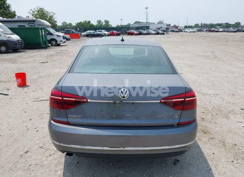 Photo 16 of 2017 Volkswagen Passat 1.8T S (VIN 1VWAT7A39HC052893)