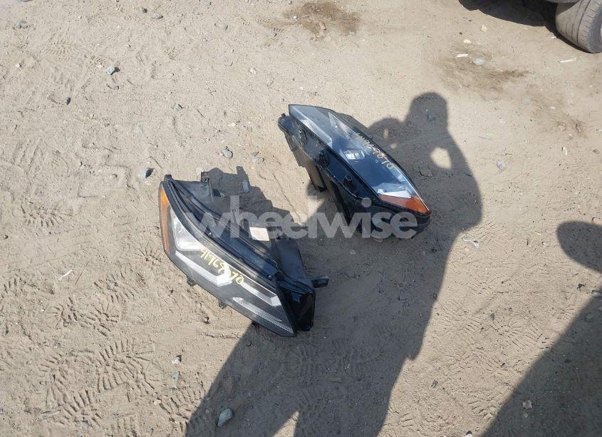 Photo 12 of 2017 Volkswagen Passat 1.8T S (VIN 1VWAT7A39HC056846)