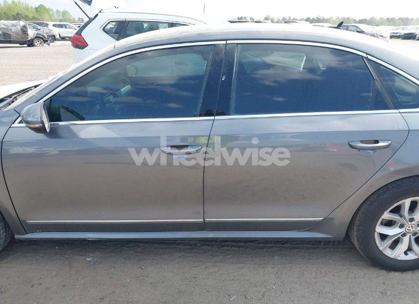 Photo 15 of 2017 Volkswagen Passat 1.8T S (VIN 1VWAT7A39HC056846)