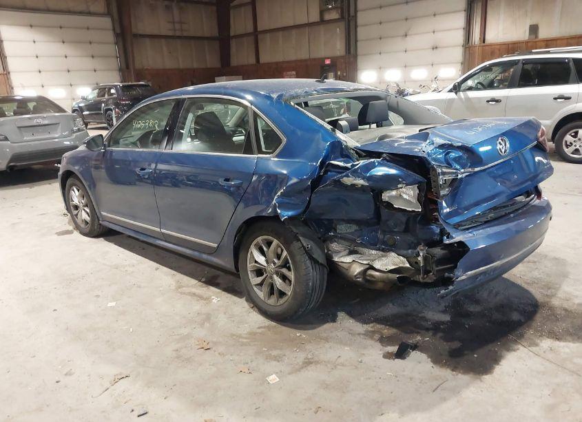 Photo 3 of 2017 Volkswagen Passat 1.8T S (VIN 1VWAT7A39HC072772)