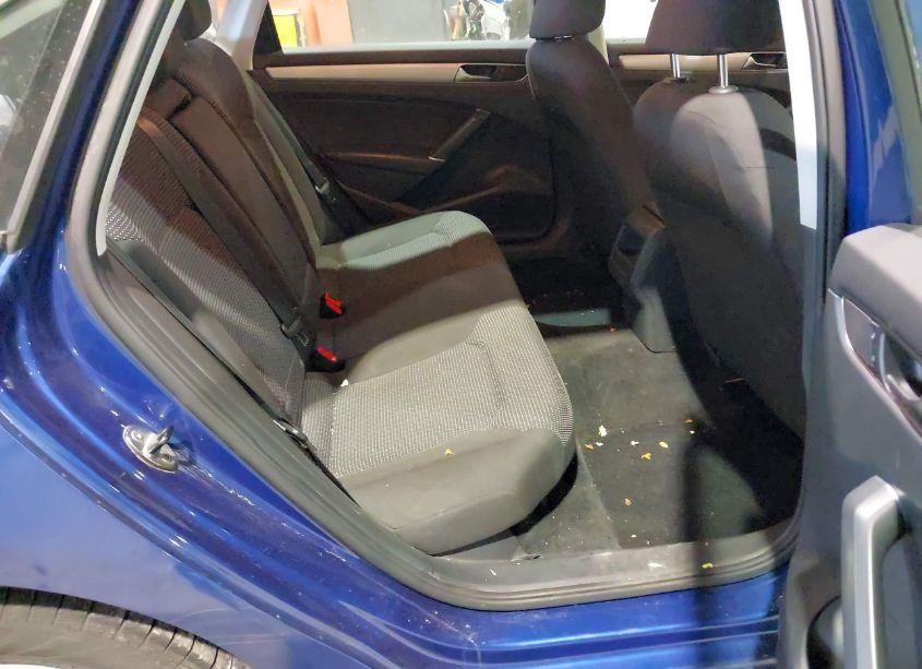 Photo 8 of 2017 Volkswagen Passat 1.8T S (VIN 1VWAT7A39HC072772)