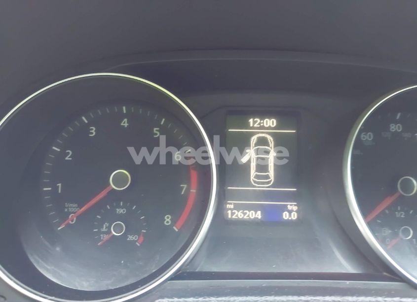 Photo 16 of 2017 Volkswagen Passat 1.8T S (VIN 1VWAT7A39HC073839)