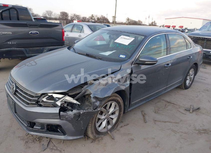 Photo 2 of 2017 Volkswagen Passat 1.8T S (VIN 1VWAT7A39HC086199)