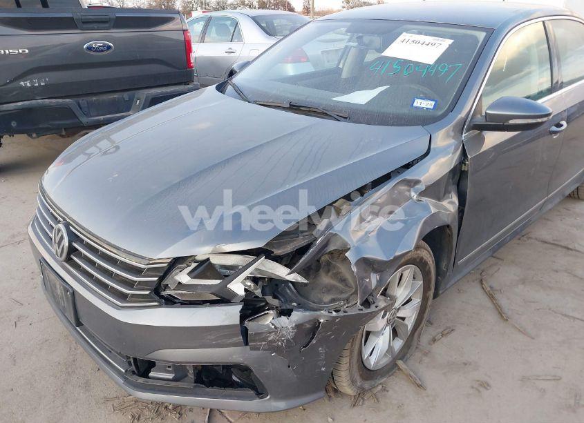 Photo 6 of 2017 Volkswagen Passat 1.8T S (VIN 1VWAT7A39HC086199)