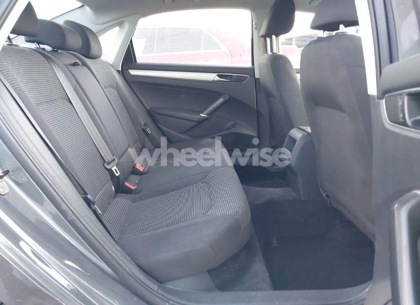 Photo 8 of 2017 Volkswagen Passat 1.8T S (VIN 1VWAT7A39HC086199)