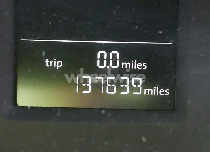 Photo 7 of 2014 Volkswagen Passat 1.8T WOLFSBURG EDITION (VIN 1VWAT7A3XEC020997)