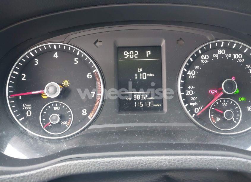 Photo 15 of 2014 Volkswagen Passat 1.8T WOLFSBURG EDITION (VIN 1VWAT7A3XEC095182)