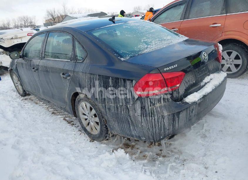 Photo 3 of 2014 Volkswagen Passat 1.8T WOLFSBURG EDITION (VIN 1VWAT7A3XEC095182)