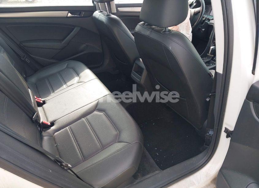 Photo 8 of 2015 Volkswagen Passat 1.8T WOLFSBURG EDITION (VIN 1VWAT7A3XFC004039)