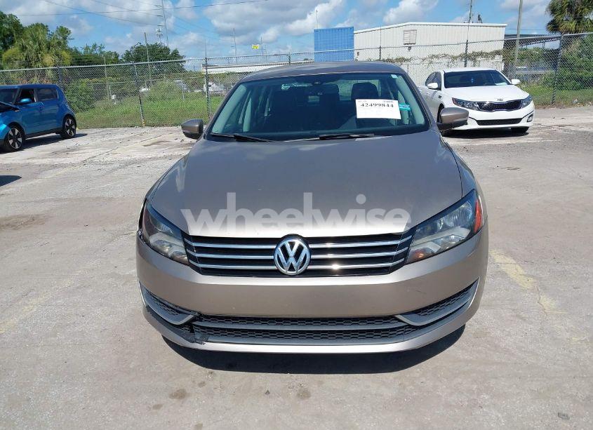 Photo 6 of 2015 Volkswagen Passat 1.8T WOLFSBURG EDITION (VIN 1VWAT7A3XFC050826)