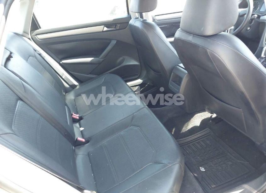 Photo 8 of 2015 Volkswagen Passat 1.8T WOLFSBURG EDITION (VIN 1VWAT7A3XFC050826)