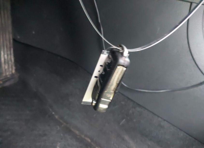 Photo 11 of 2015 Volkswagen Passat 1.8T LIMITED EDITION (VIN 1VWAT7A3XFC079324)