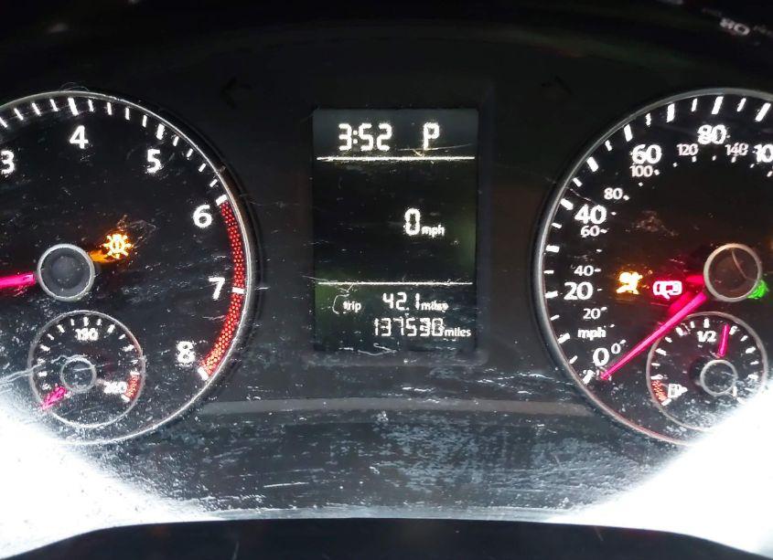 Photo 15 of 2015 Volkswagen Passat 1.8T LIMITED EDITION (VIN 1VWAT7A3XFC079324)