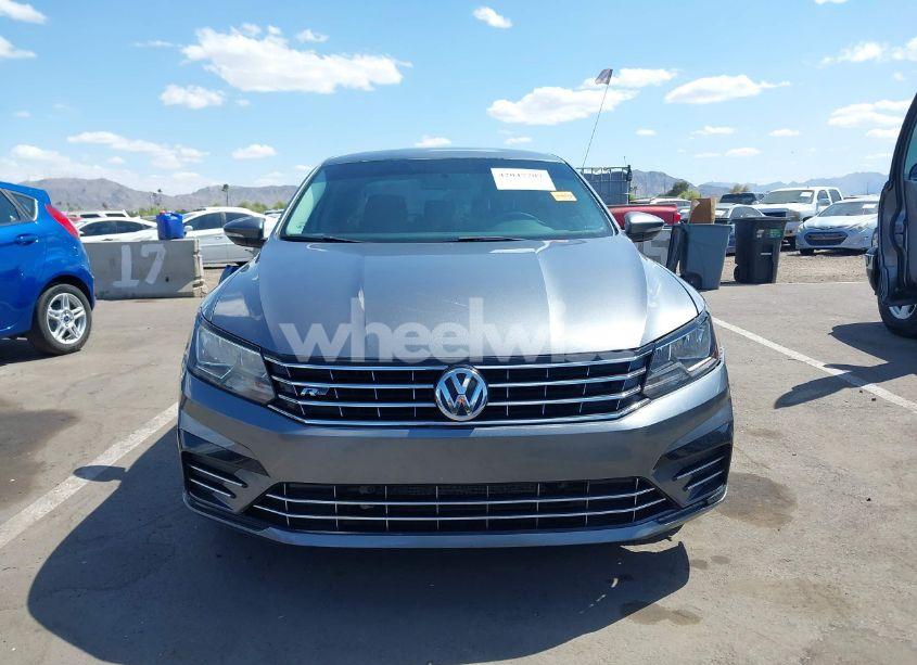 Photo 12 of 2016 Volkswagen Passat 1.8T R-LINE (VIN 1VWAT7A3XGC036619)