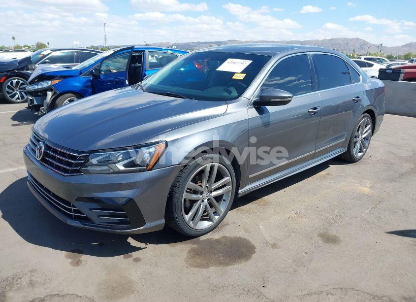 Photo 2 of 2016 Volkswagen Passat 1.8T R-LINE (VIN 1VWAT7A3XGC036619)