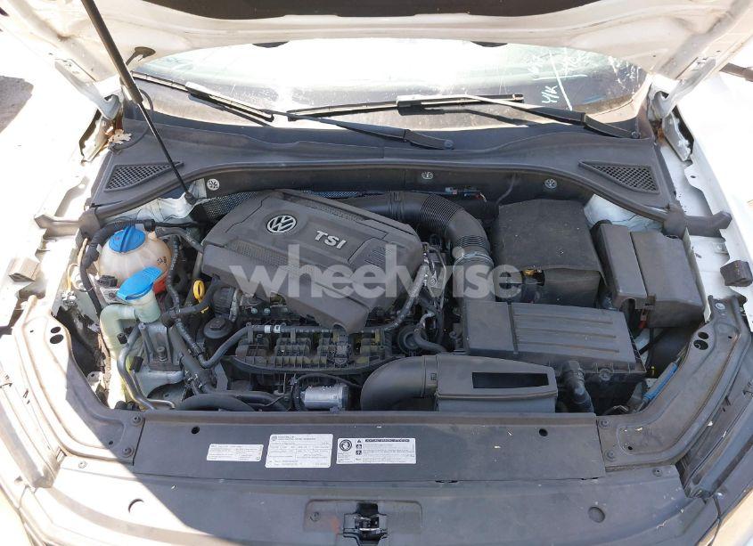 Photo 10 of 2016 Volkswagen Passat 1.8T S (VIN 1VWAT7A3XGC042002)