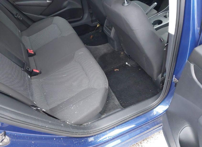 Photo 8 of 2016 Volkswagen Passat 1.8T S (VIN 1VWAT7A3XGC052142)