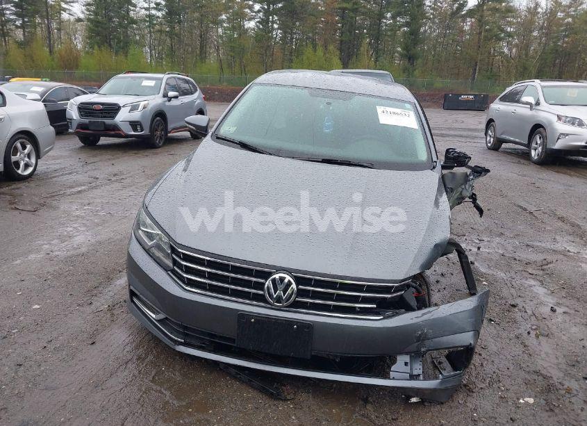Photo 12 of 2016 Volkswagen Passat 1.8T S (VIN 1VWAT7A3XGC058667)