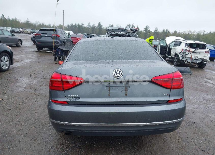 Photo 16 of 2016 Volkswagen Passat 1.8T S (VIN 1VWAT7A3XGC058667)