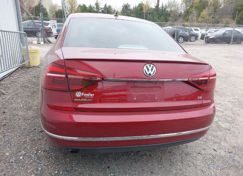 Photo 16 of 2017 Volkswagen Passat 1.8T S (VIN 1VWAT7A3XHC042423)