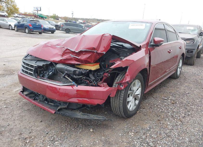 Photo 2 of 2017 Volkswagen Passat 1.8T S (VIN 1VWAT7A3XHC042423)