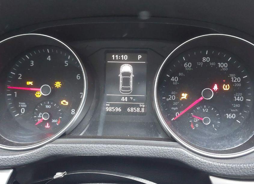 Photo 7 of 2017 Volkswagen Passat 1.8T S (VIN 1VWAT7A3XHC042423)