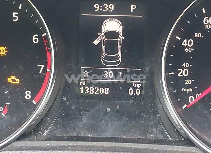 Photo 16 of 2017 Volkswagen Passat 1.8T S (VIN 1VWAT7A3XHC067757)