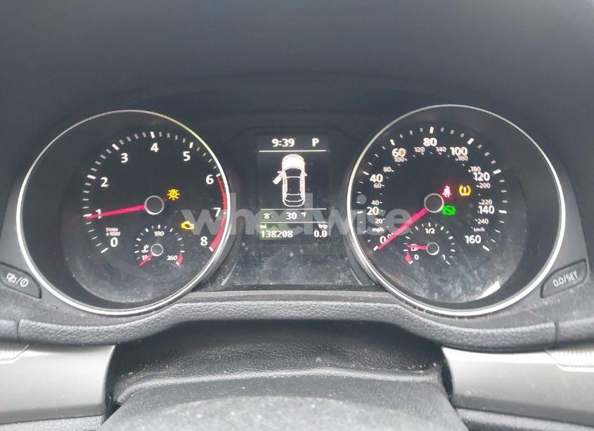 Photo 7 of 2017 Volkswagen Passat 1.8T S (VIN 1VWAT7A3XHC067757)