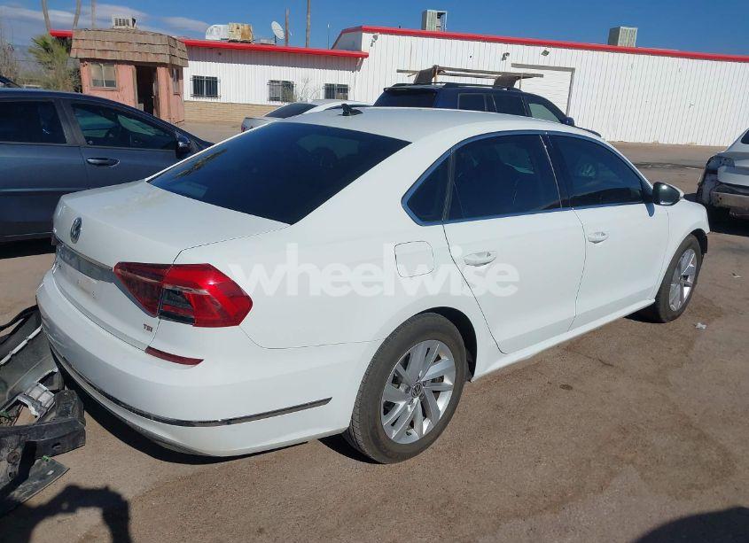 Photo 4 of 2018 Volkswagen Passat 2.0T SE (VIN 1VWBA7A30JC044830)