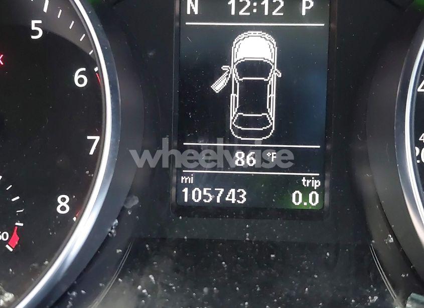 Photo 16 of 2018 Volkswagen Passat 2.0T SE (VIN 1VWBA7A30JC052183)