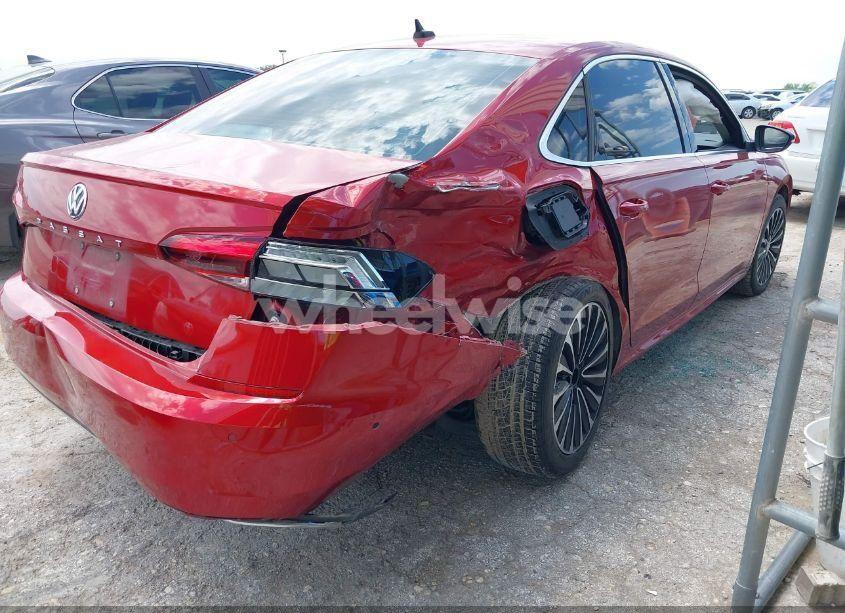 Photo 4 of 2022 Volkswagen Passat 2.0T LIMITED EDITION (VIN 1VWBA7A30NC010134)