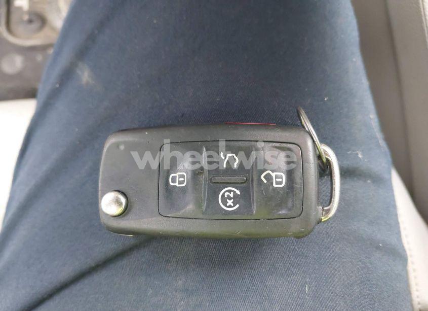 Photo 11 of 2018 Volkswagen Passat 2.0T SE (VIN 1VWBA7A31JC021590)