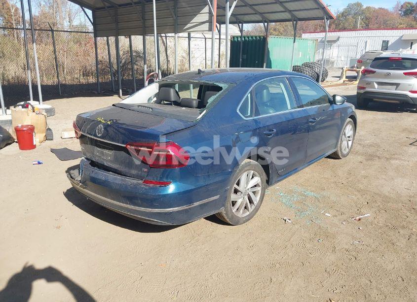 Photo 4 of 2018 Volkswagen Passat 2.0T SE (VIN 1VWBA7A31JC045002)