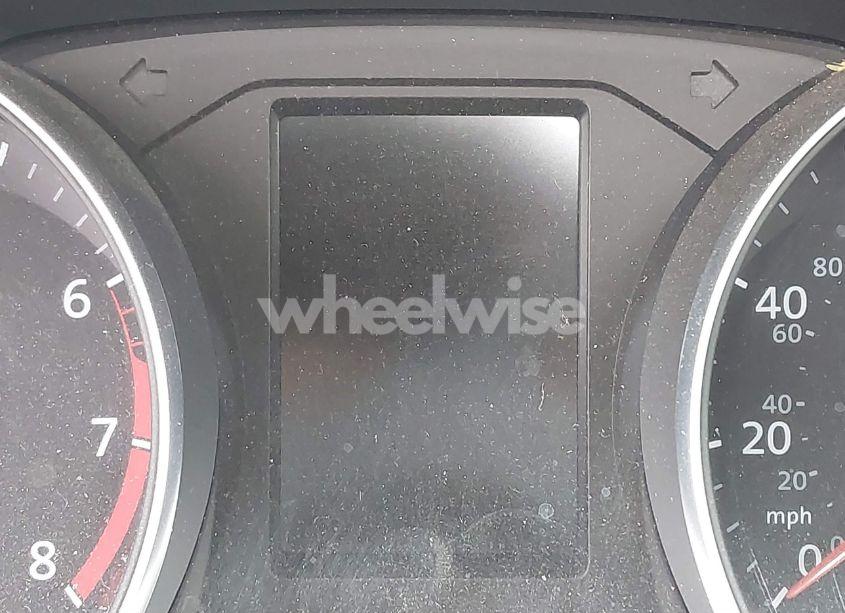 Photo 14 of 2018 Volkswagen Passat 2.0T SE (VIN 1VWBA7A32JC013174)