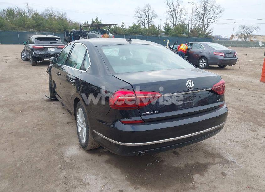 Photo 3 of 2018 Volkswagen Passat 2.0T SE (VIN 1VWBA7A32JC013174)
