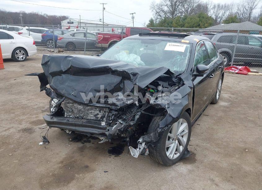 Photo 6 of 2018 Volkswagen Passat 2.0T SE (VIN 1VWBA7A32JC013174)