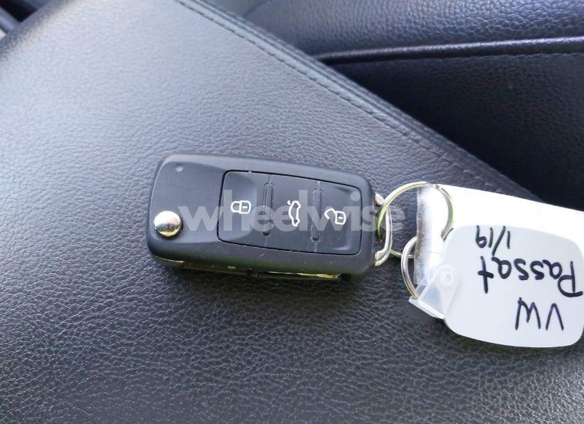 Photo 11 of 2018 Volkswagen Passat 2.0T SE (VIN 1VWBA7A33JC015662)