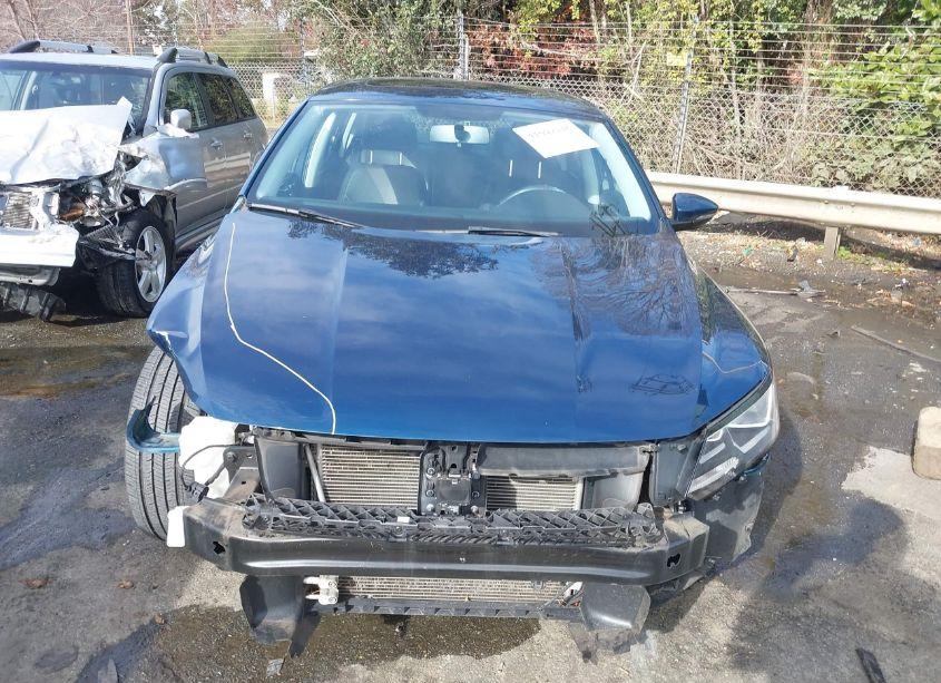 Photo 13 of 2018 Volkswagen Passat 2.0T SE (VIN 1VWBA7A34JC041803)