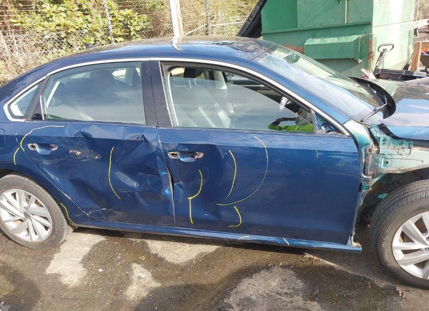 Photo 14 of 2018 Volkswagen Passat 2.0T SE (VIN 1VWBA7A34JC041803)