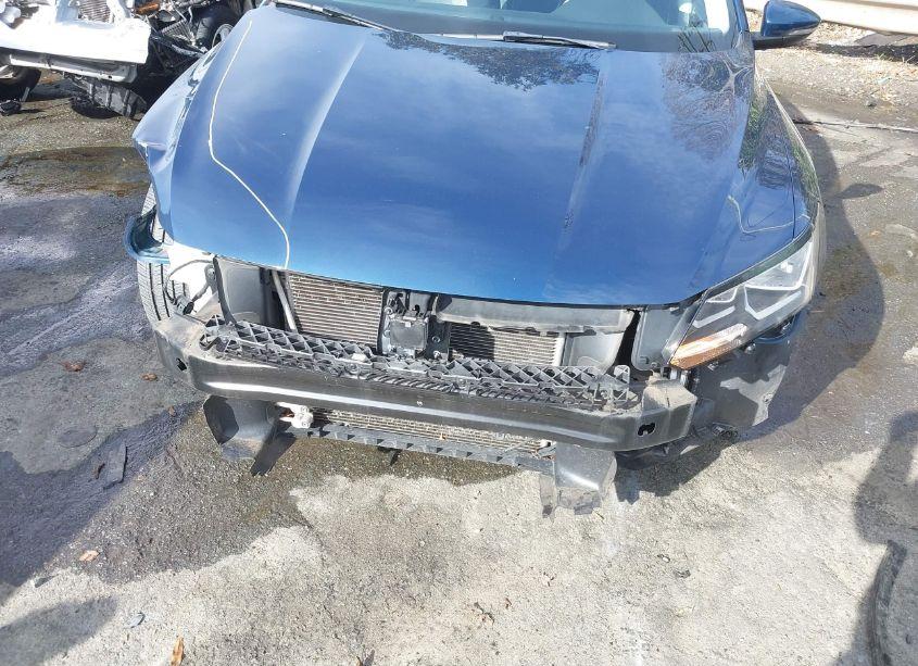 Photo 6 of 2018 Volkswagen Passat 2.0T SE (VIN 1VWBA7A34JC041803)