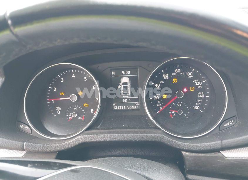 Photo 7 of 2018 Volkswagen Passat 2.0T SE (VIN 1VWBA7A35JC011922)