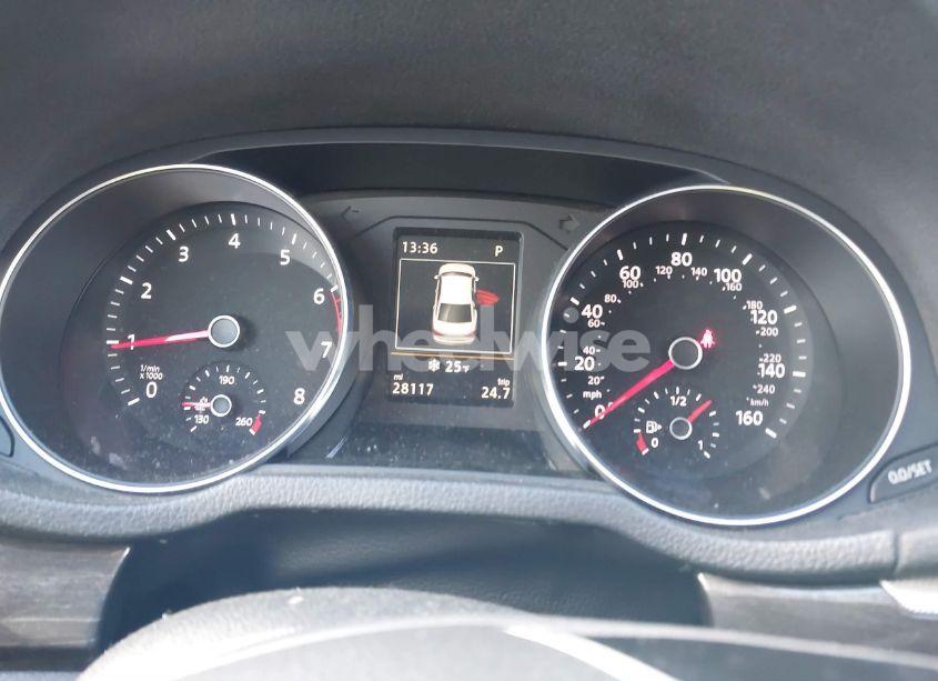 Photo 7 of 2018 Volkswagen Passat 2.0T SE (VIN 1VWBA7A35JC031071)