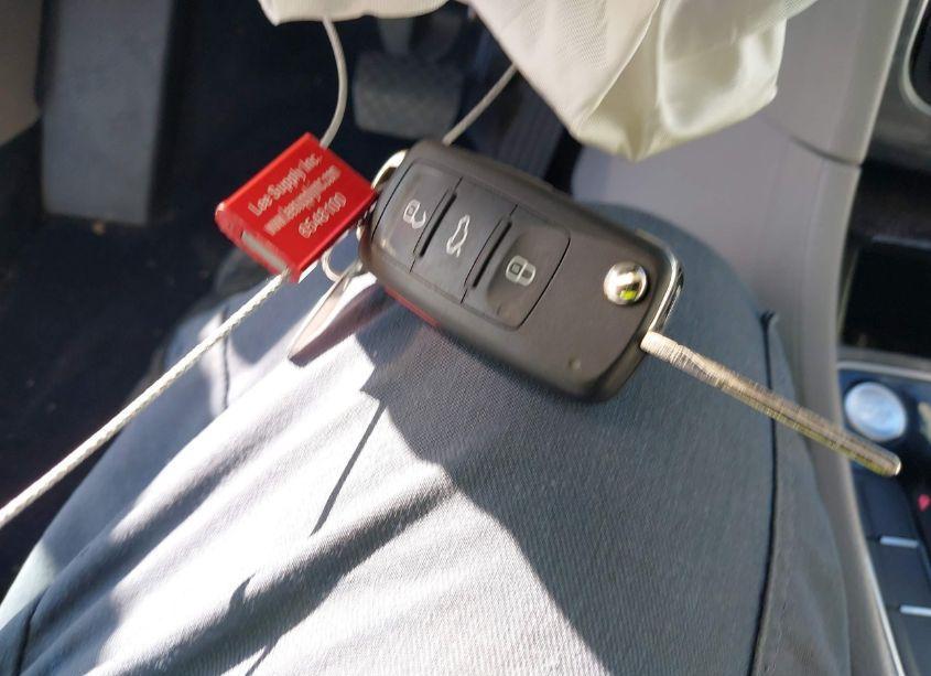 Photo 11 of 2018 Volkswagen Passat 2.0T SE (VIN 1VWBA7A35JC032267)