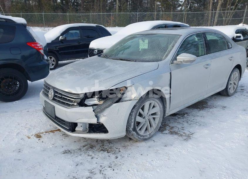 Photo 12 of 2018 Volkswagen Passat 2.0T SE (VIN 1VWBA7A36JC005949)