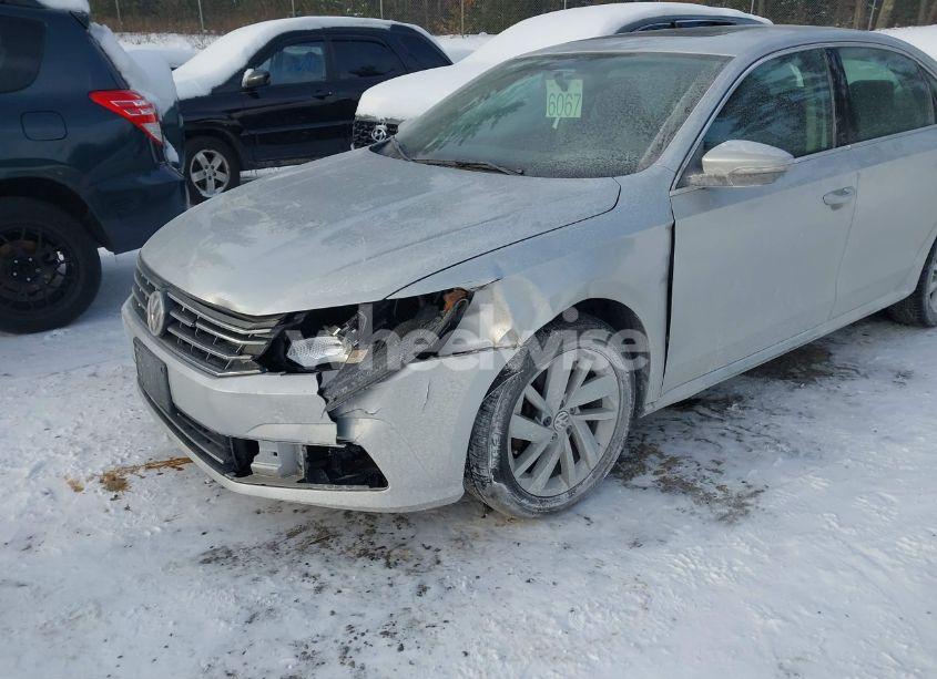 Photo 6 of 2018 Volkswagen Passat 2.0T SE (VIN 1VWBA7A36JC005949)