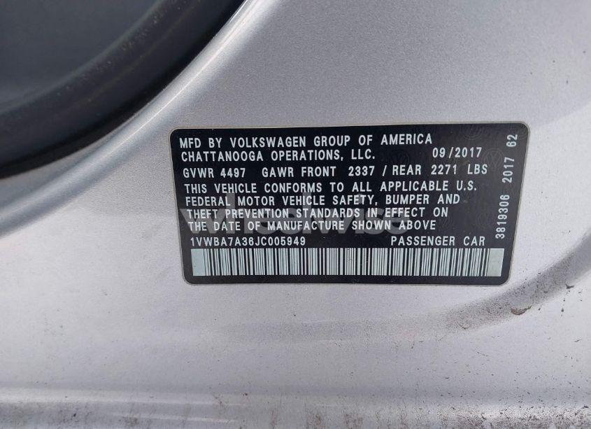 Photo 9 of 2018 Volkswagen Passat 2.0T SE (VIN 1VWBA7A36JC005949)