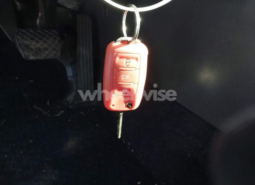 Photo 11 of 2018 Volkswagen Passat 2.0T SE (VIN 1VWBA7A36JC050177)