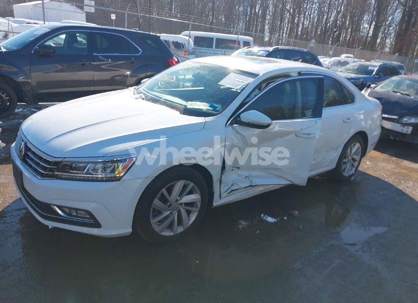 Photo 2 of 2018 Volkswagen Passat 2.0T SE (VIN 1VWBA7A36JC050177)
