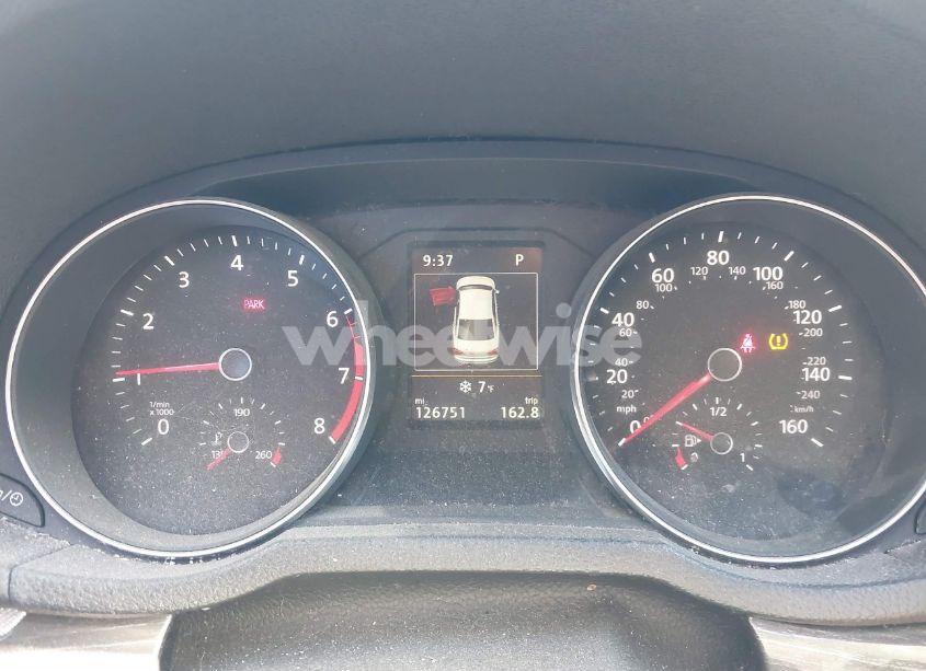 Photo 7 of 2018 Volkswagen Passat 2.0T SE (VIN 1VWBA7A37JC008536)